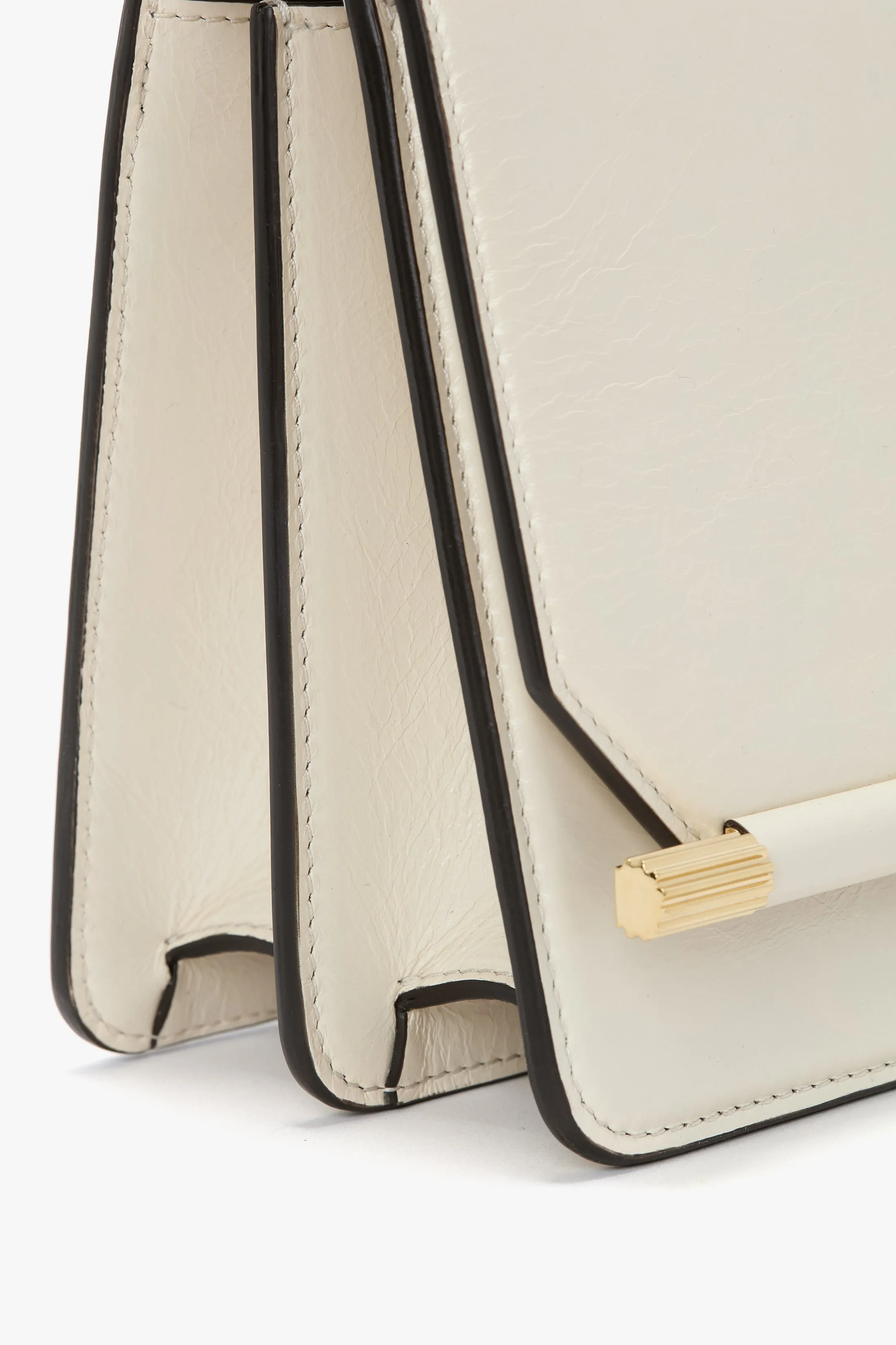 202 Crossbody Bag In Ivory Distressed Leather