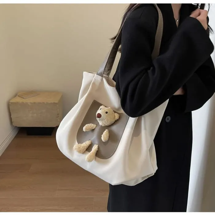 Bear Detail Tote Bag