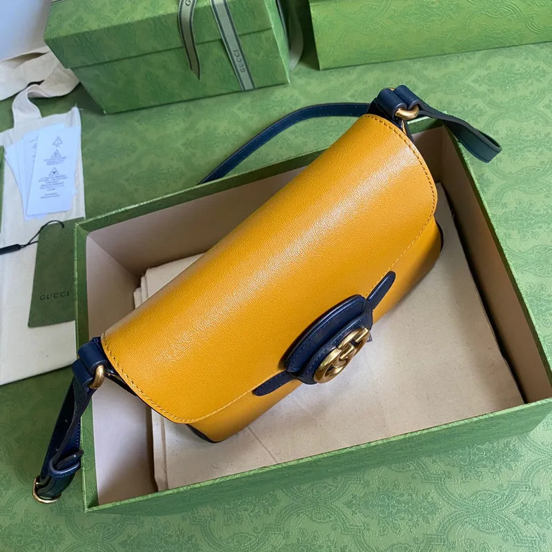 Gucci   Luxury Bags  1016