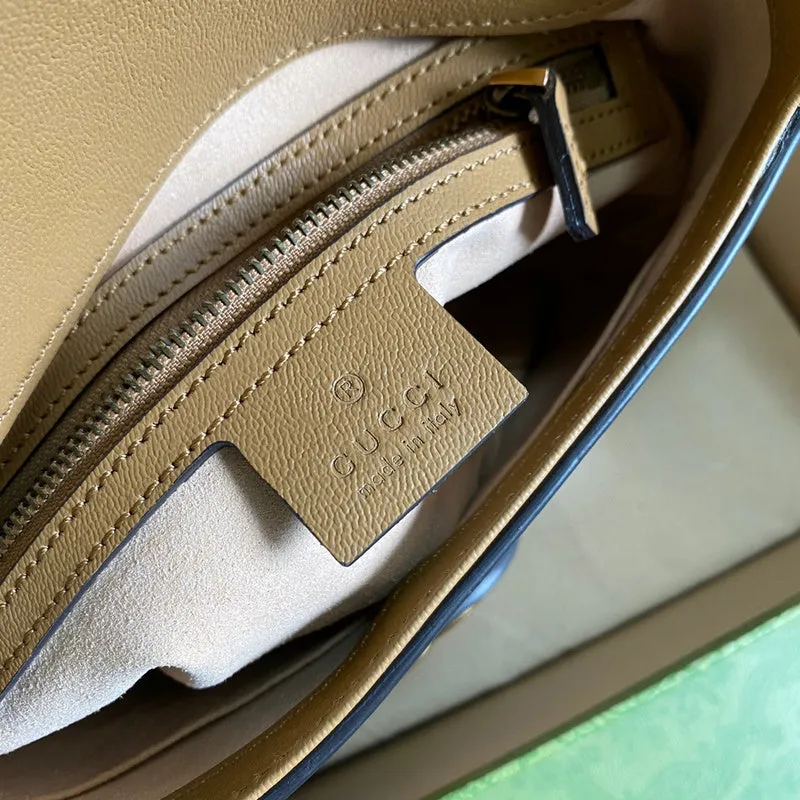 Gucci   Luxury Bags  1019