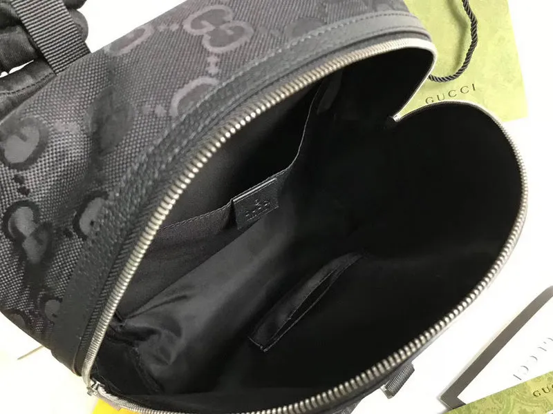 Gucci   Luxury Bags  1025