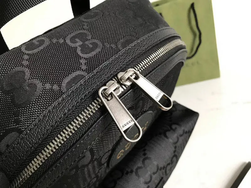 Gucci   Luxury Bags  1025