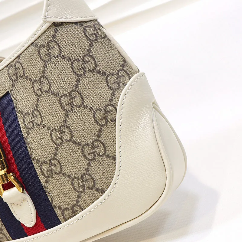 Gucci   Luxury Bags  1035
