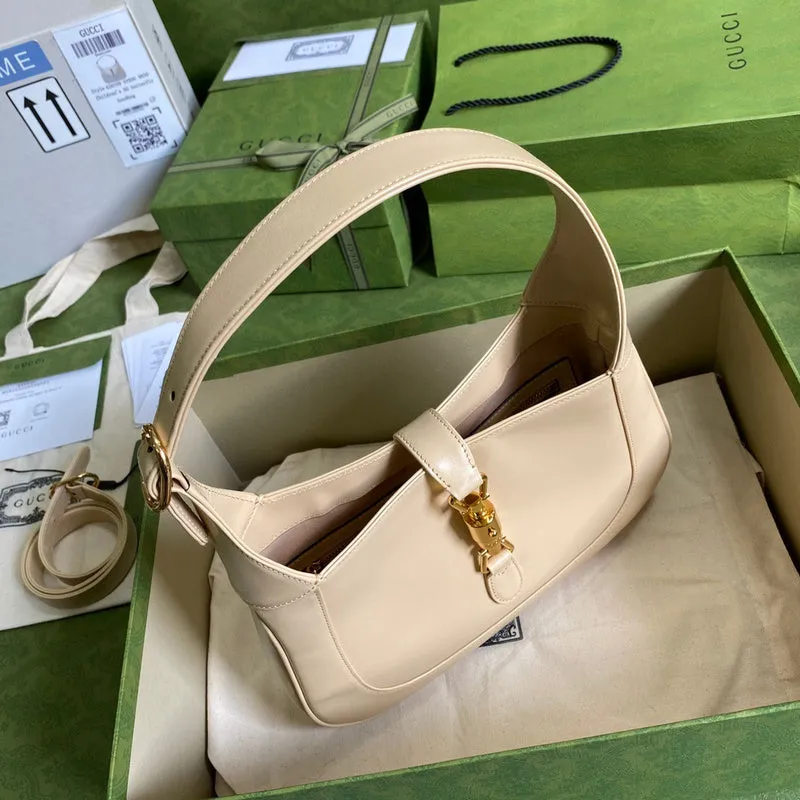 Gucci   Luxury Bags  1047