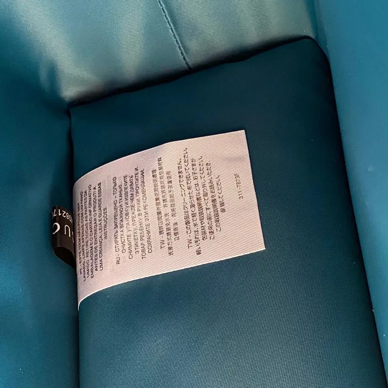 Gucci   Luxury Bags  1055