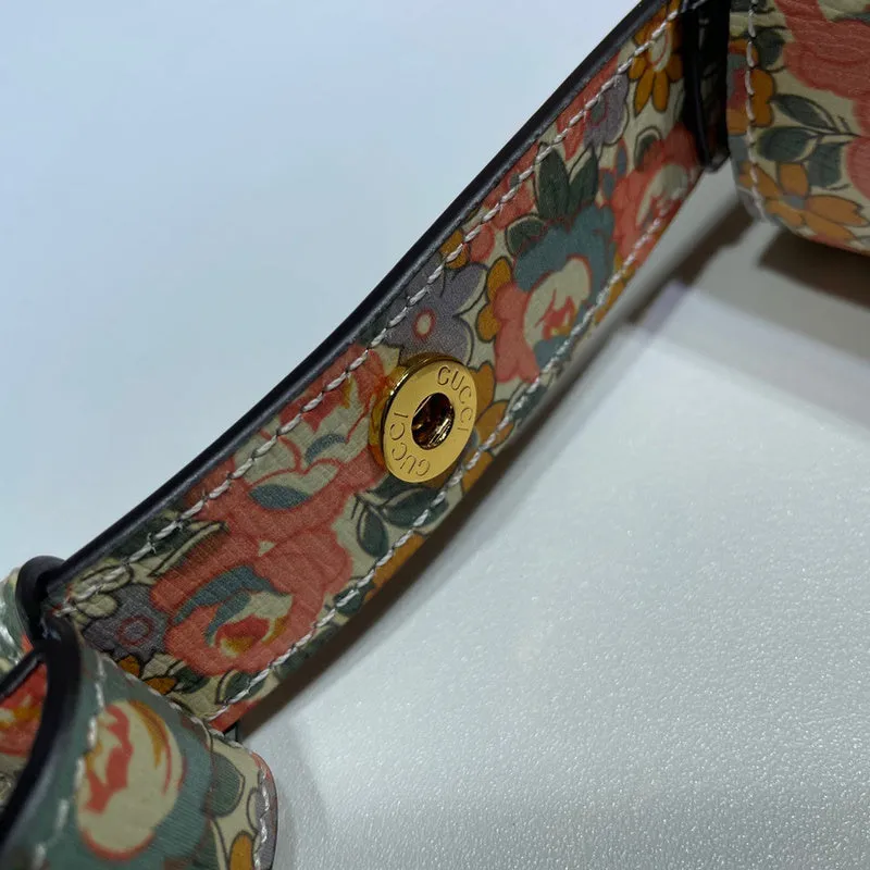 Gucci   Luxury Bags  1089