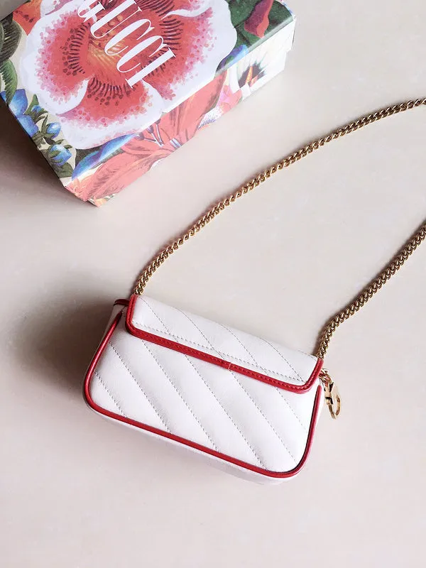 Gucci   Luxury Bags  1110