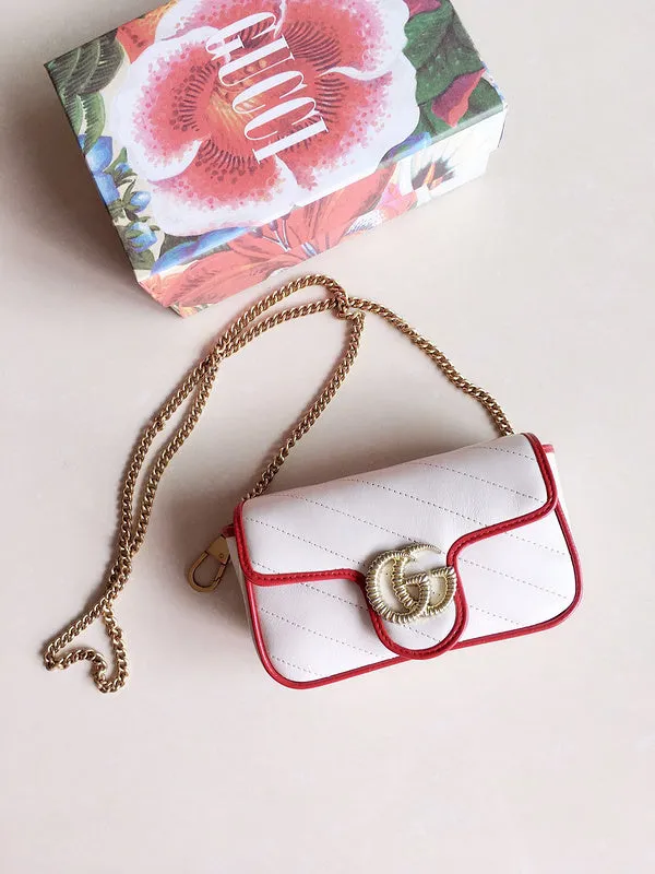 Gucci   Luxury Bags  1110