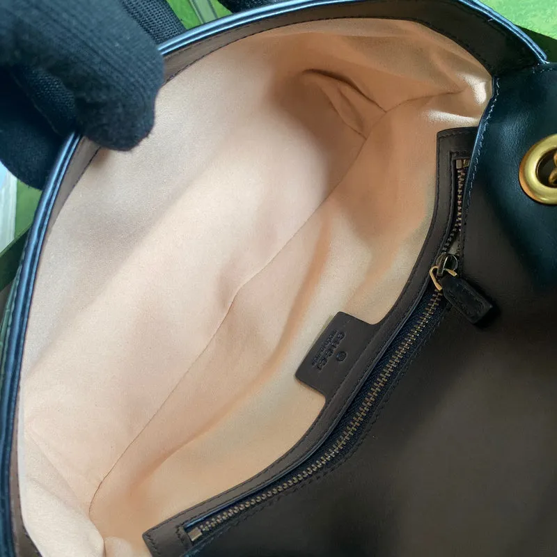 Gucci   Luxury Bags  1234