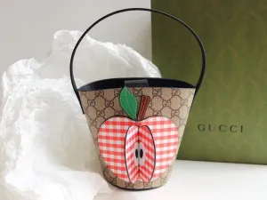 Gucci   Luxury Bags  1272