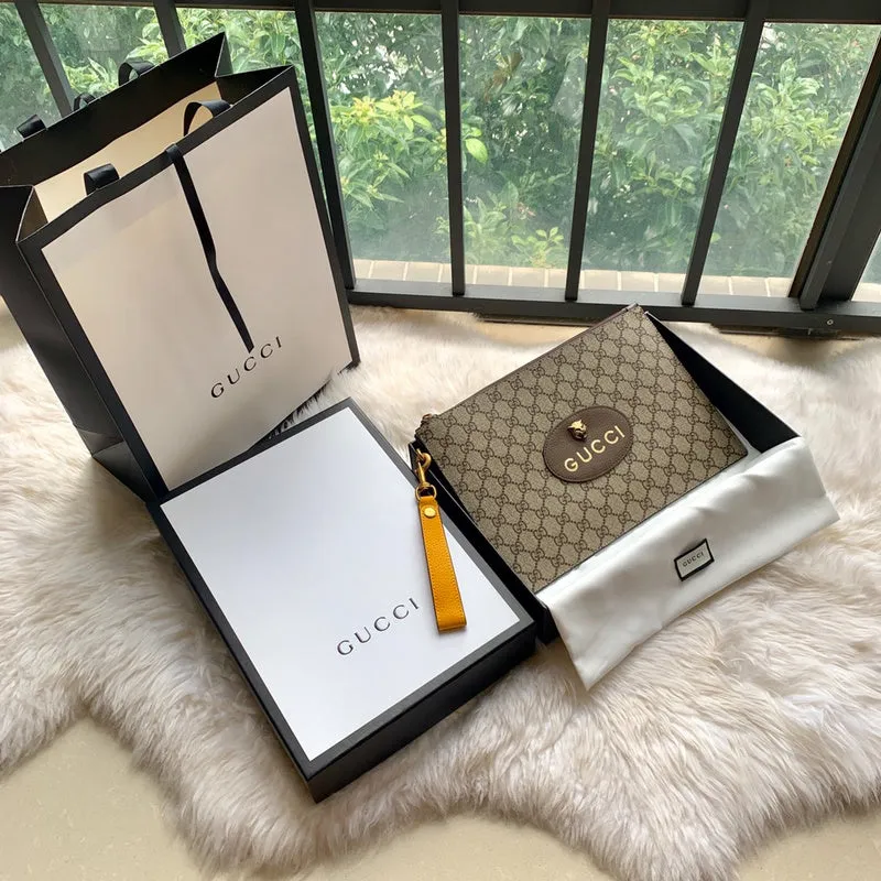 Gucci   Luxury Bags  1325