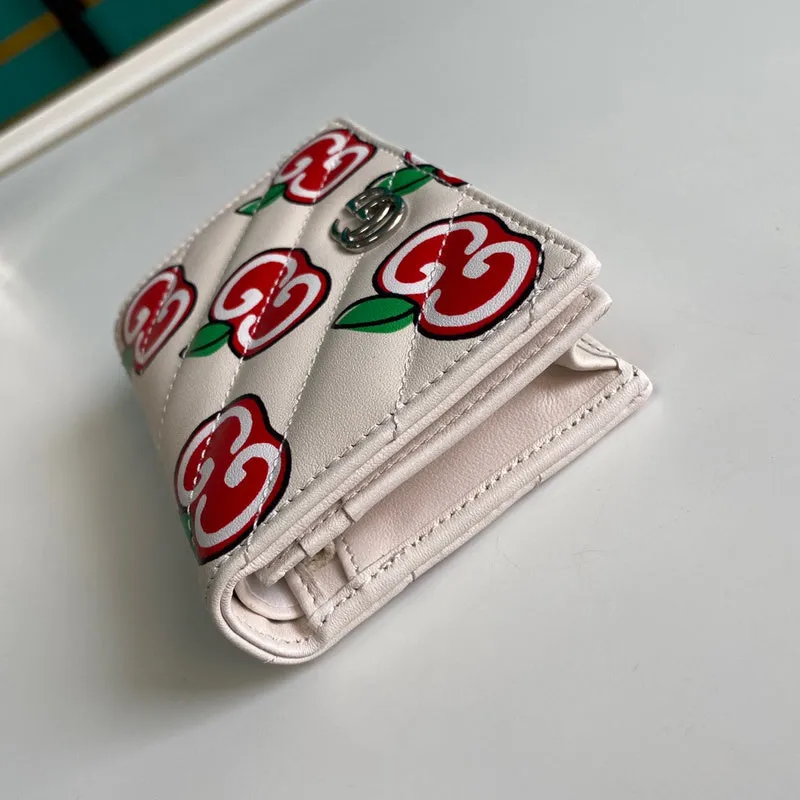Gucci   Luxury Bags  893
