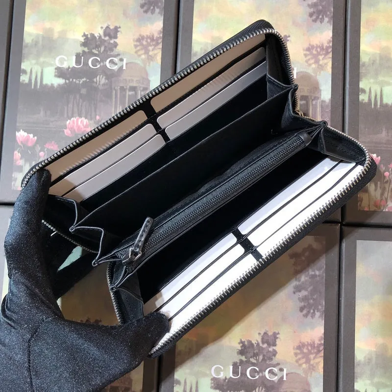 Gucci   Luxury Bags  915