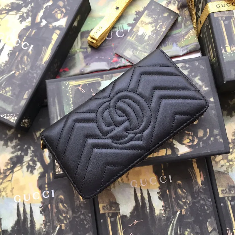 Gucci   Luxury Bags  940
