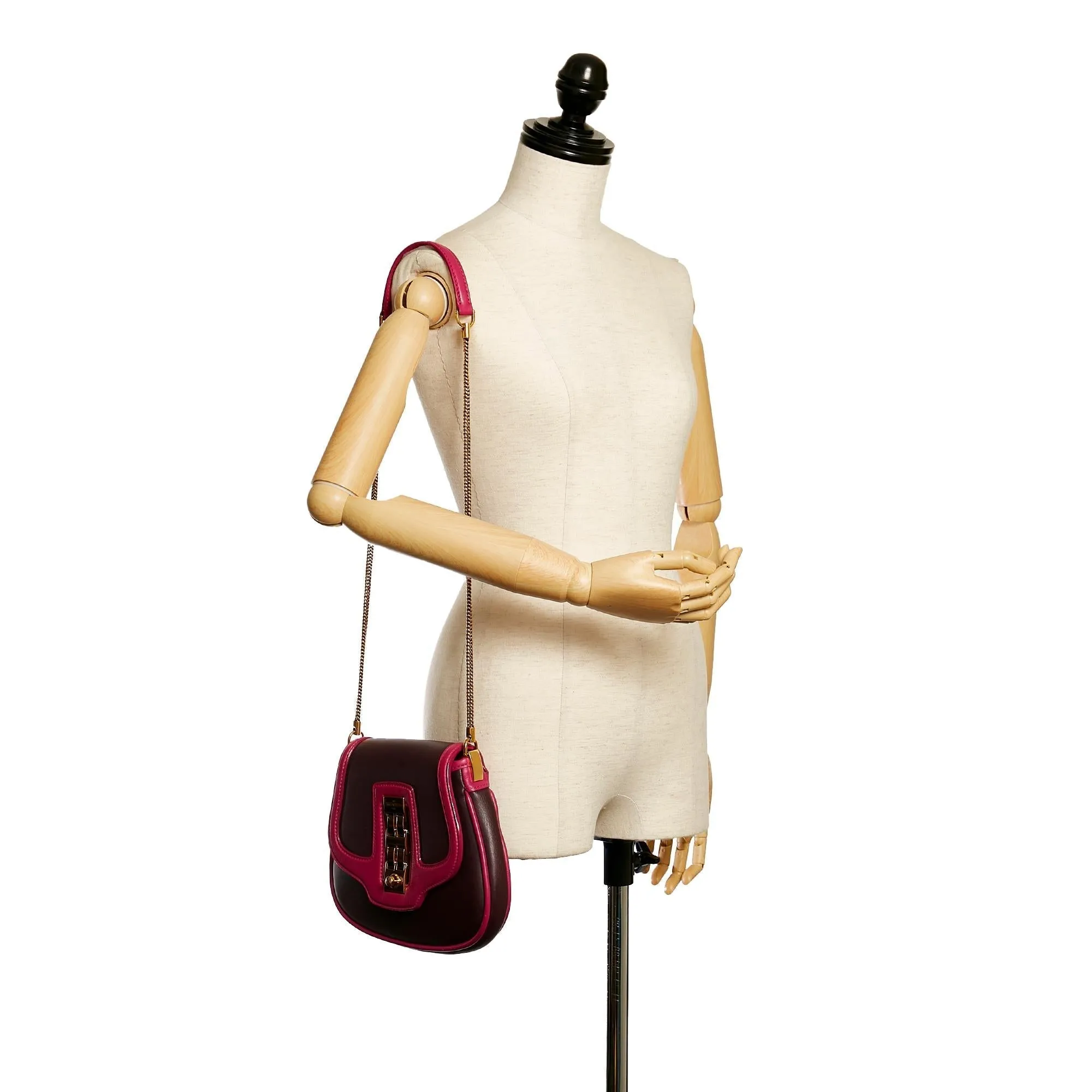 Louis Vuitton Art Deco Trapezio (SHG-34783)