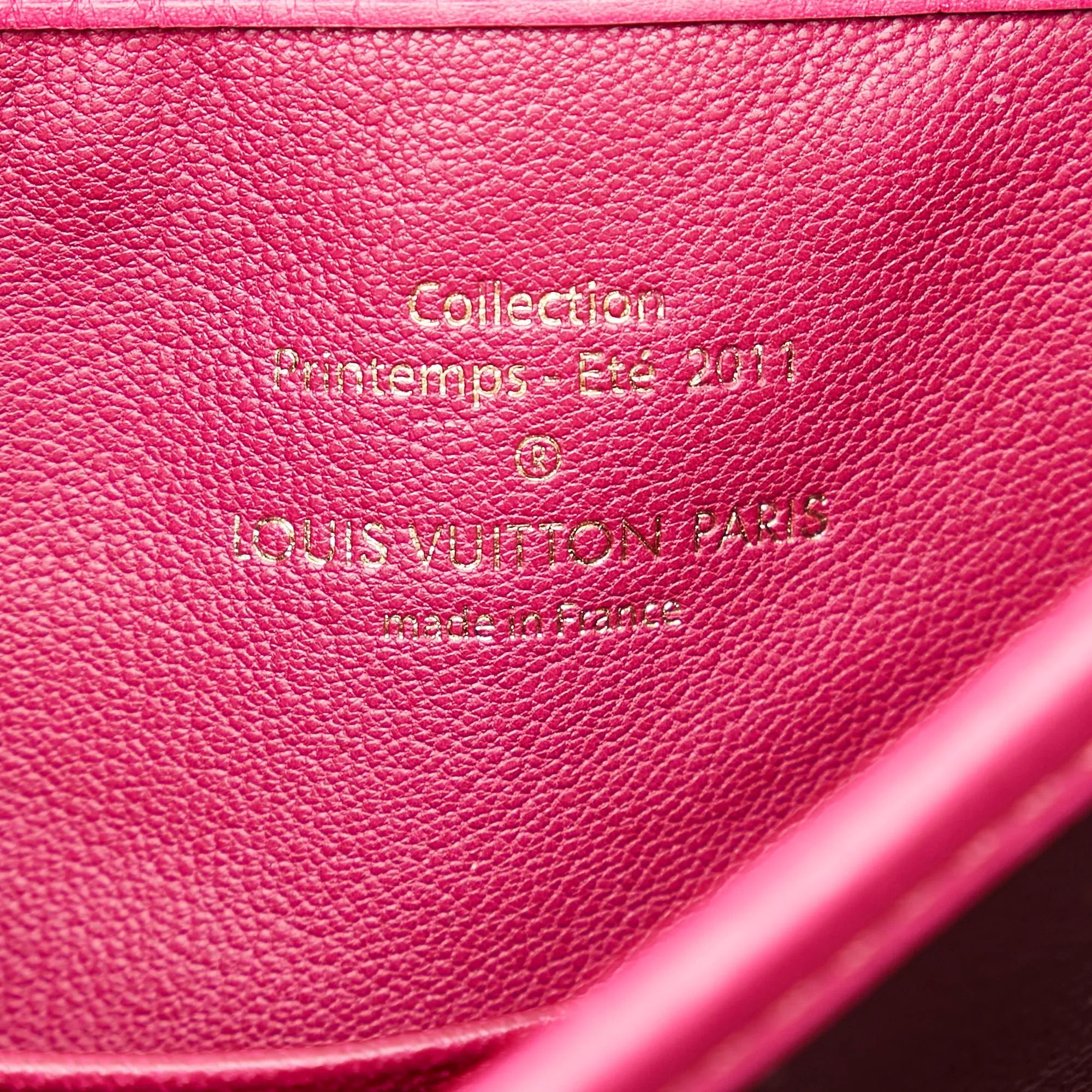 Louis Vuitton Art Deco Trapezio (SHG-34783)