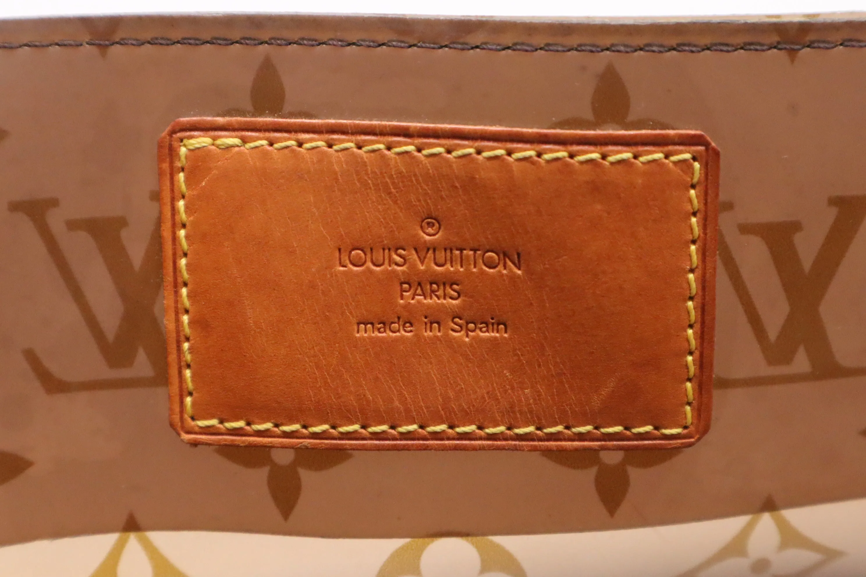 Louis Vuitton Cabas Ambre MM in Monogram PVC