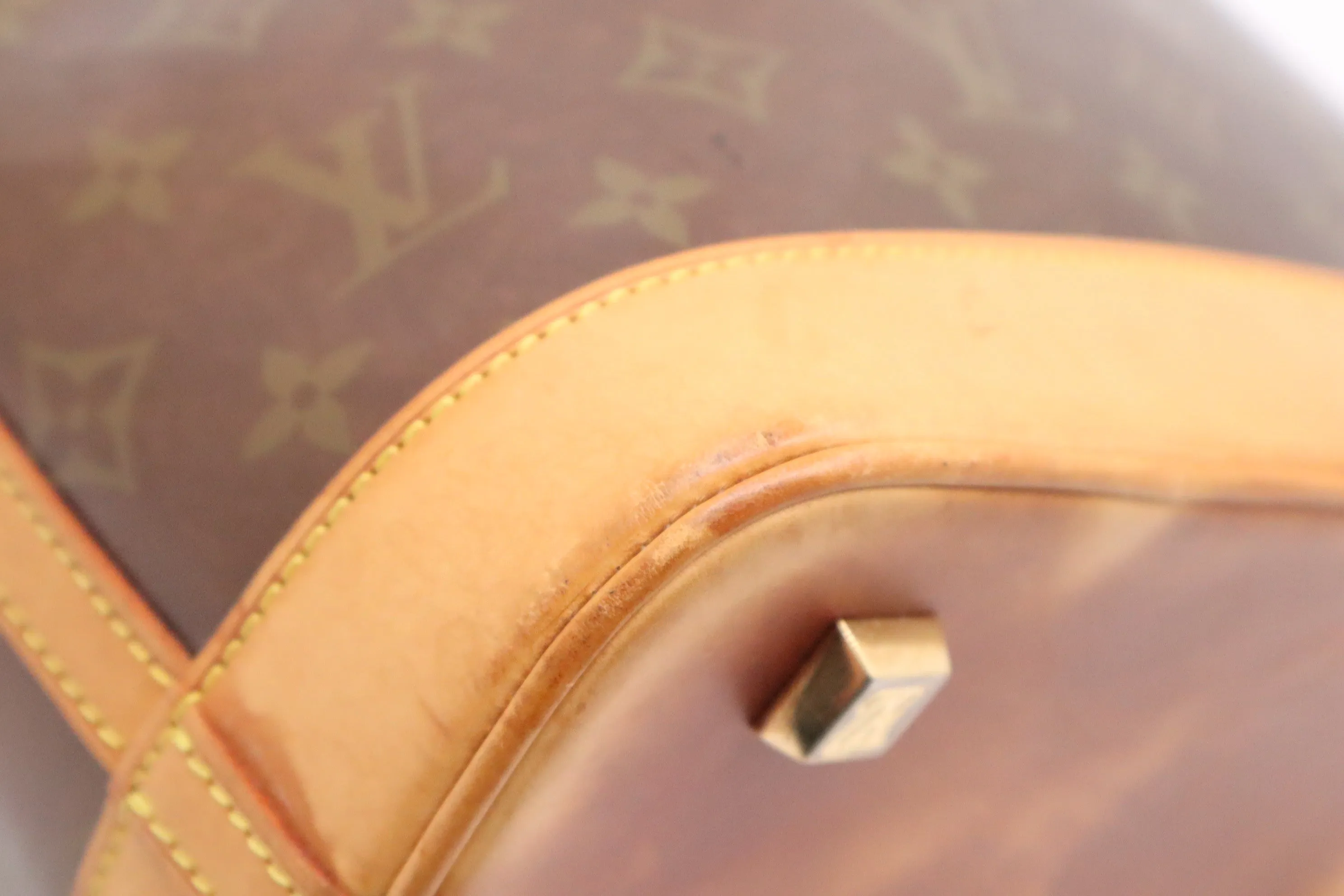 Louis Vuitton Cabas Ambre MM in Monogram PVC