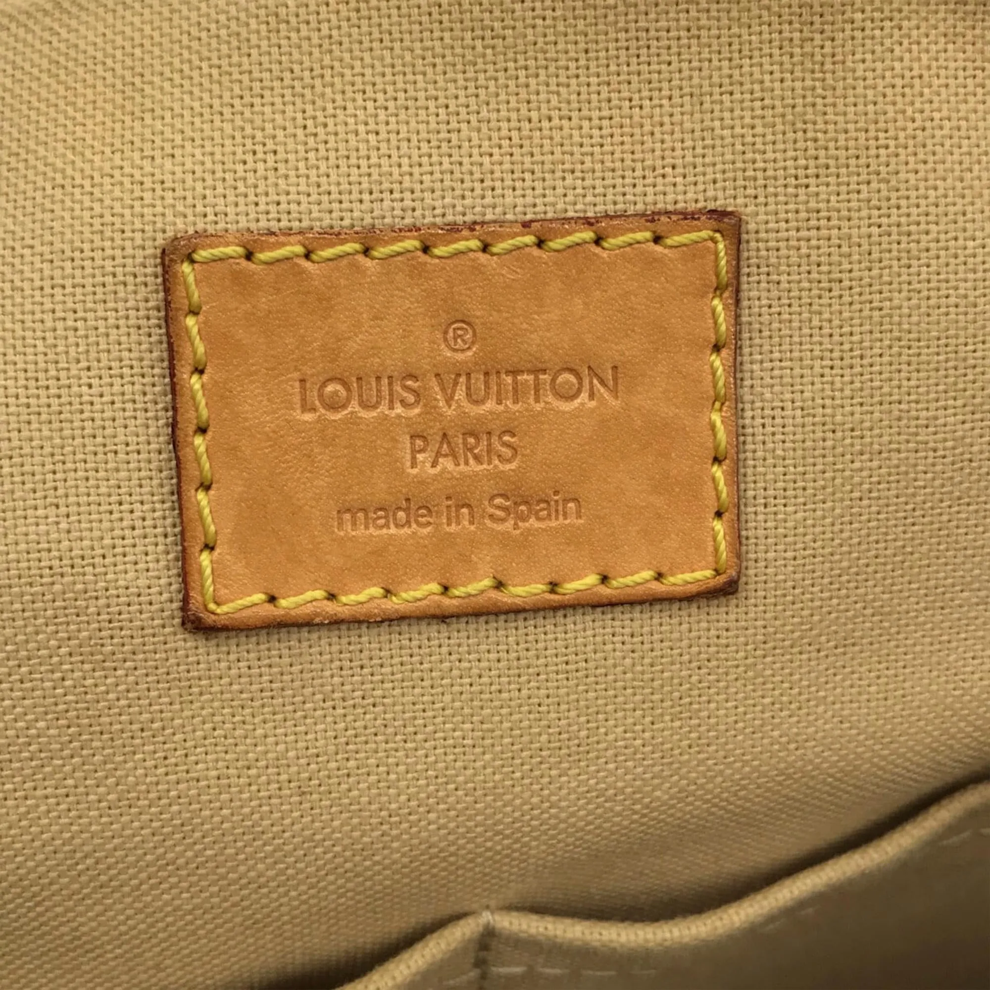 Louis Vuitton Damier Azur Siracusa GM (SHG-JVhaxK)