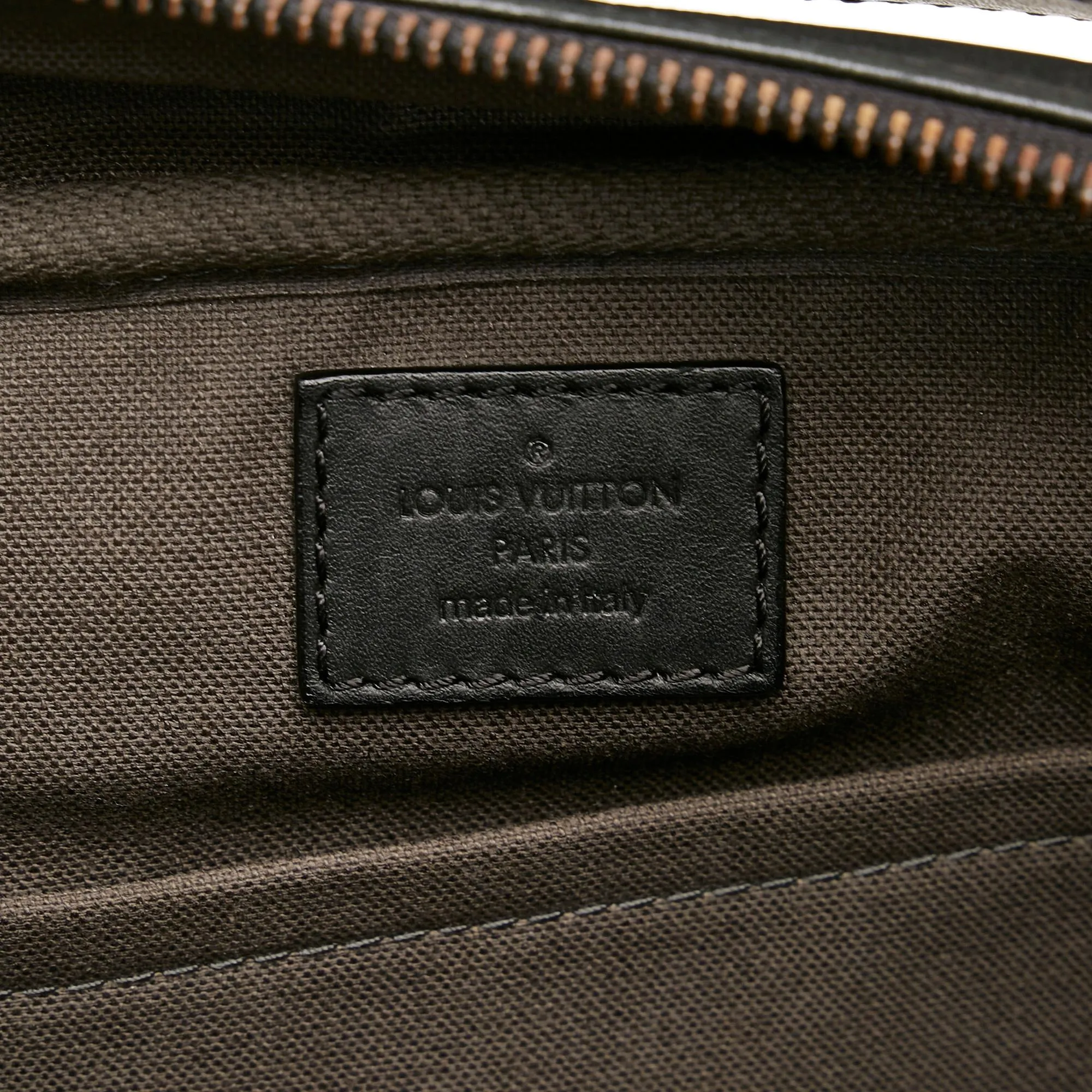 Louis Vuitton Damier Graphite Ambler (SHG-bb6BF3)