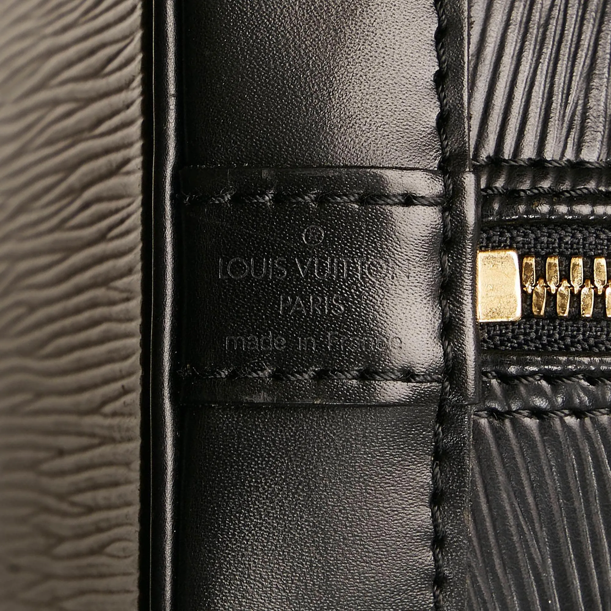 Louis Vuitton Epi Alma PM (SHG-34234)