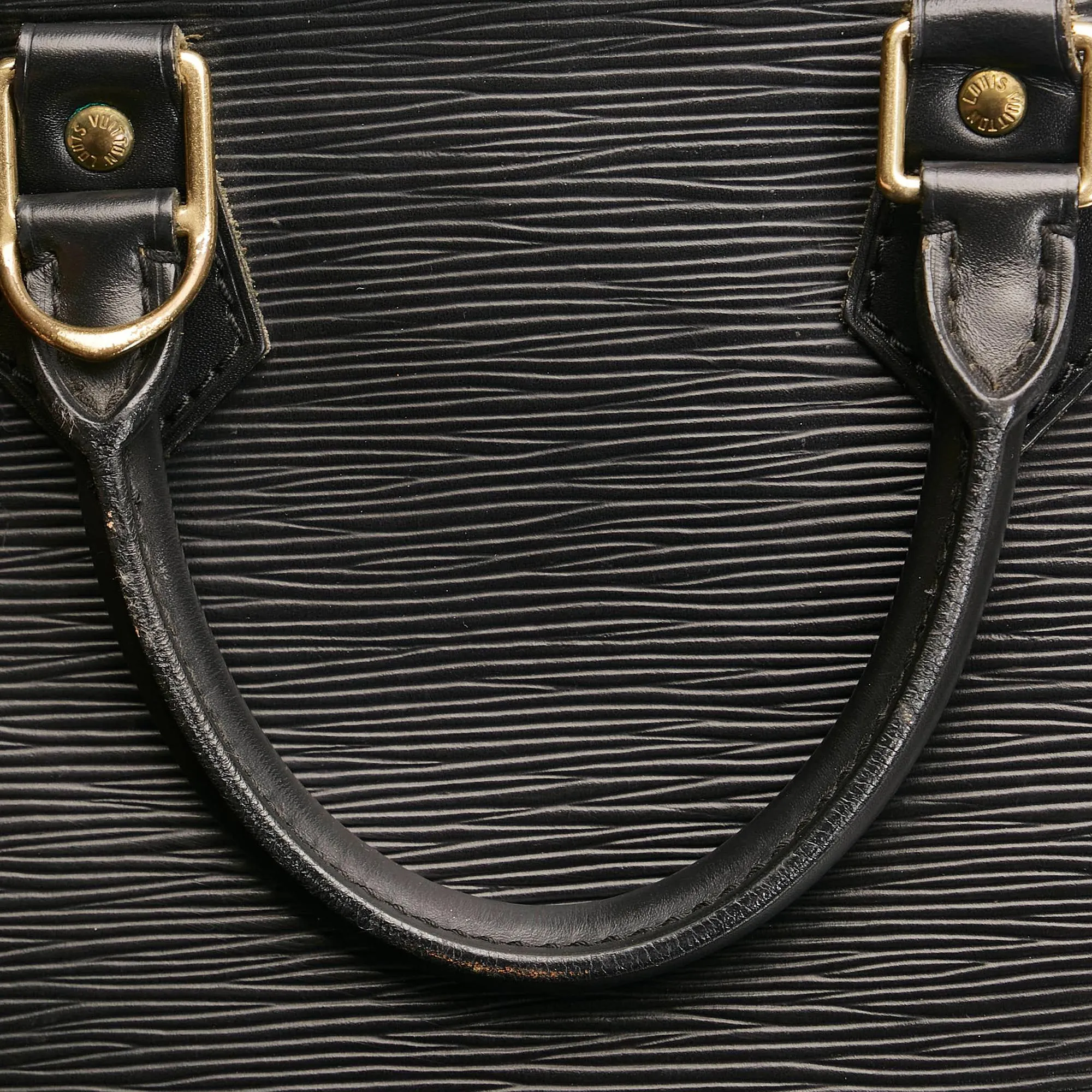 Louis Vuitton Epi Alma PM (SHG-34234)
