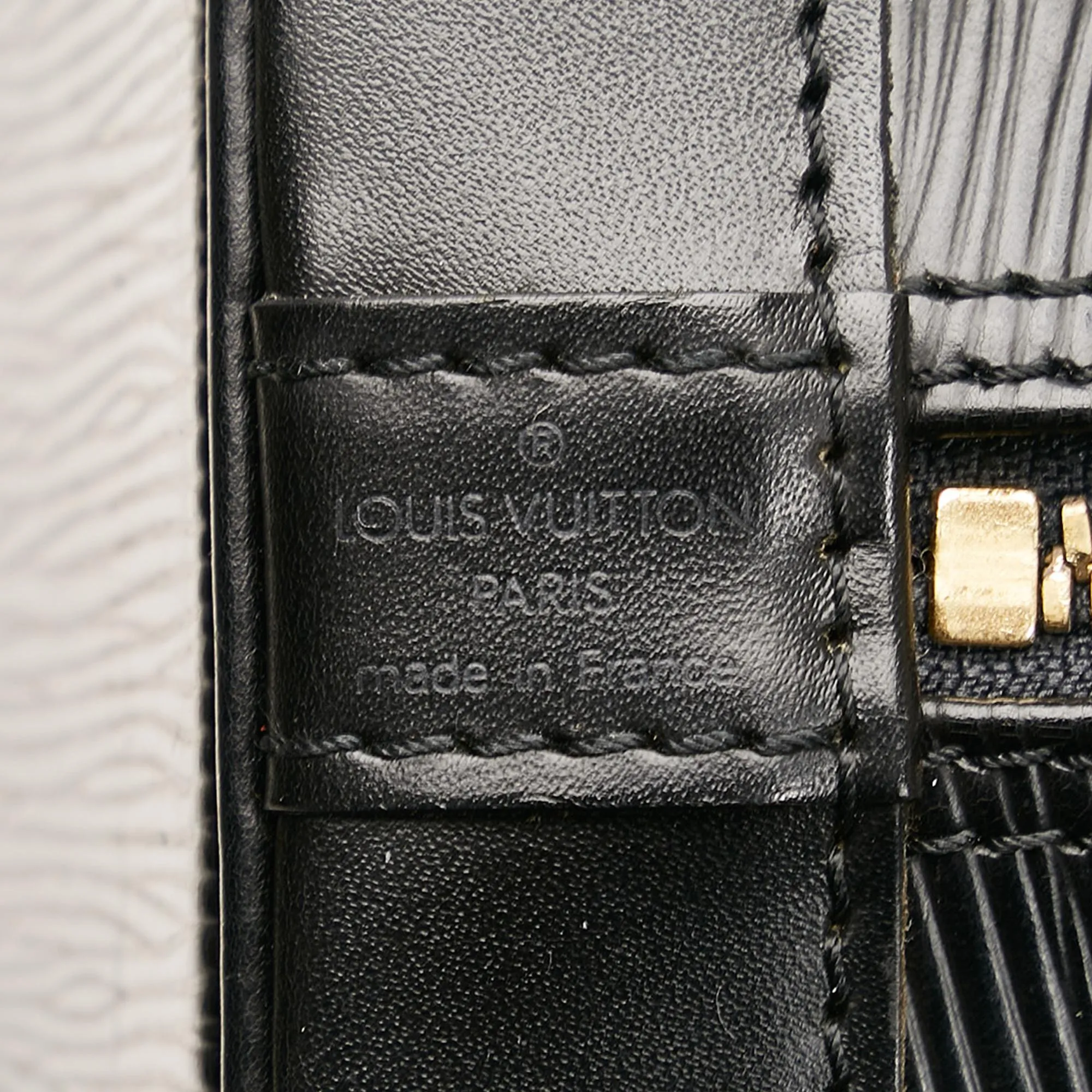 Louis Vuitton Epi Alma PM (SHG-bWZk7r)