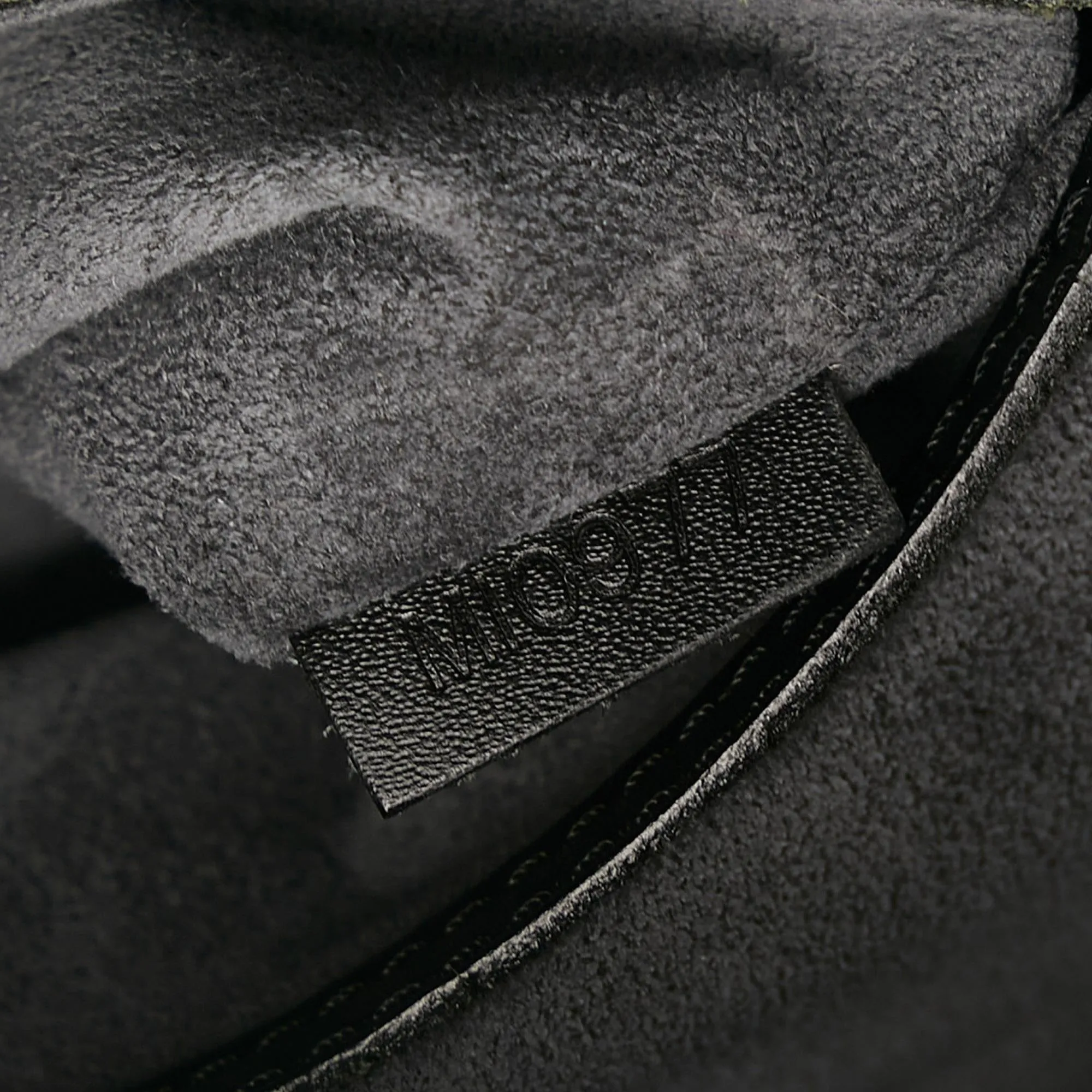 Louis Vuitton Epi Alma PM (SHG-bWZk7r)