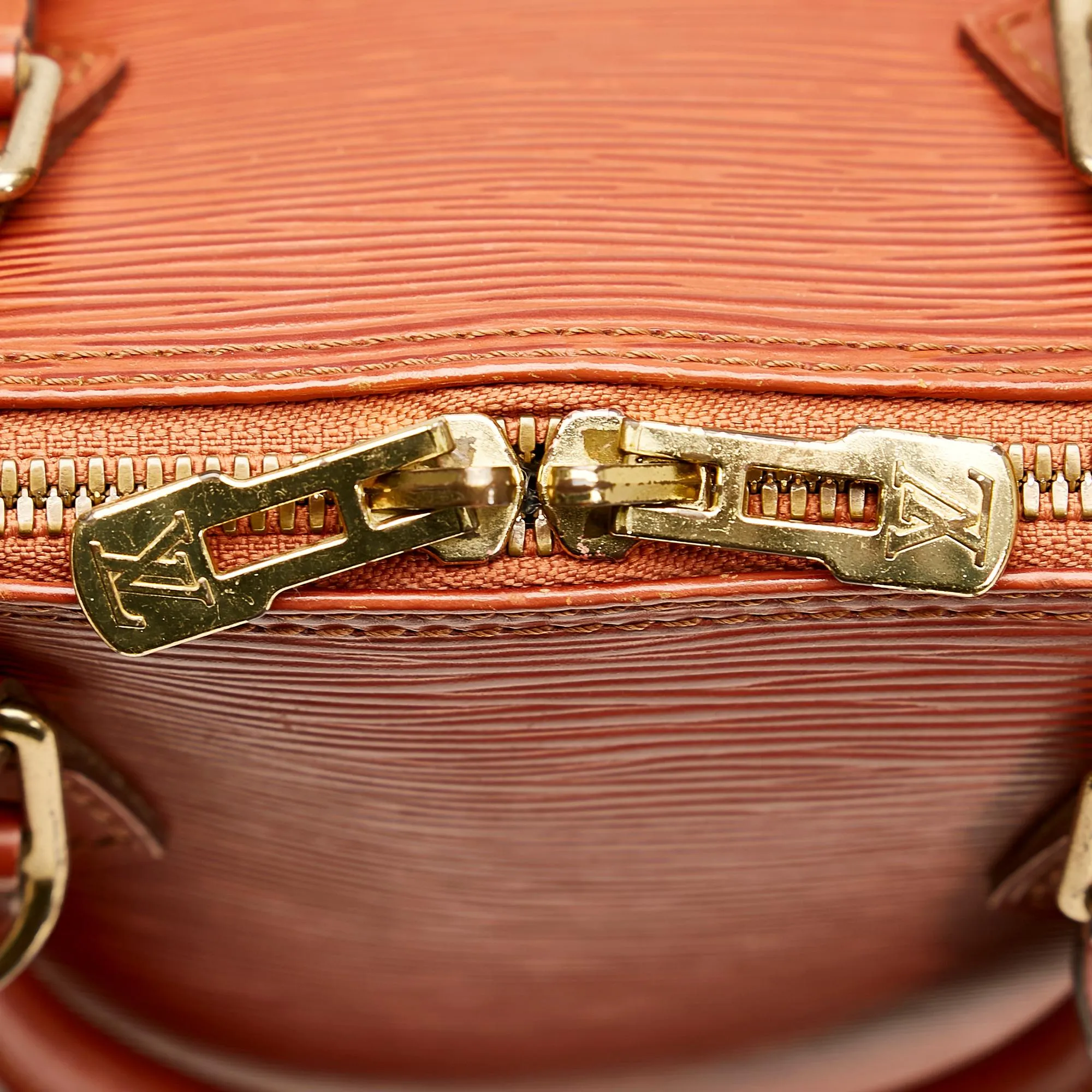 Louis Vuitton Epi Alma PM (SHG-EyRh1u)