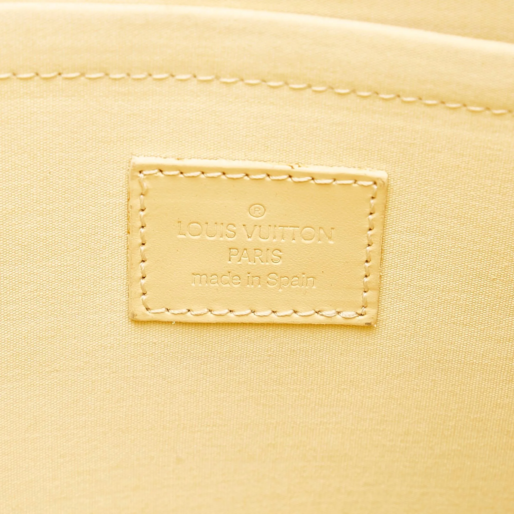 Louis Vuitton Epi Croisette PM (SHG-26130)