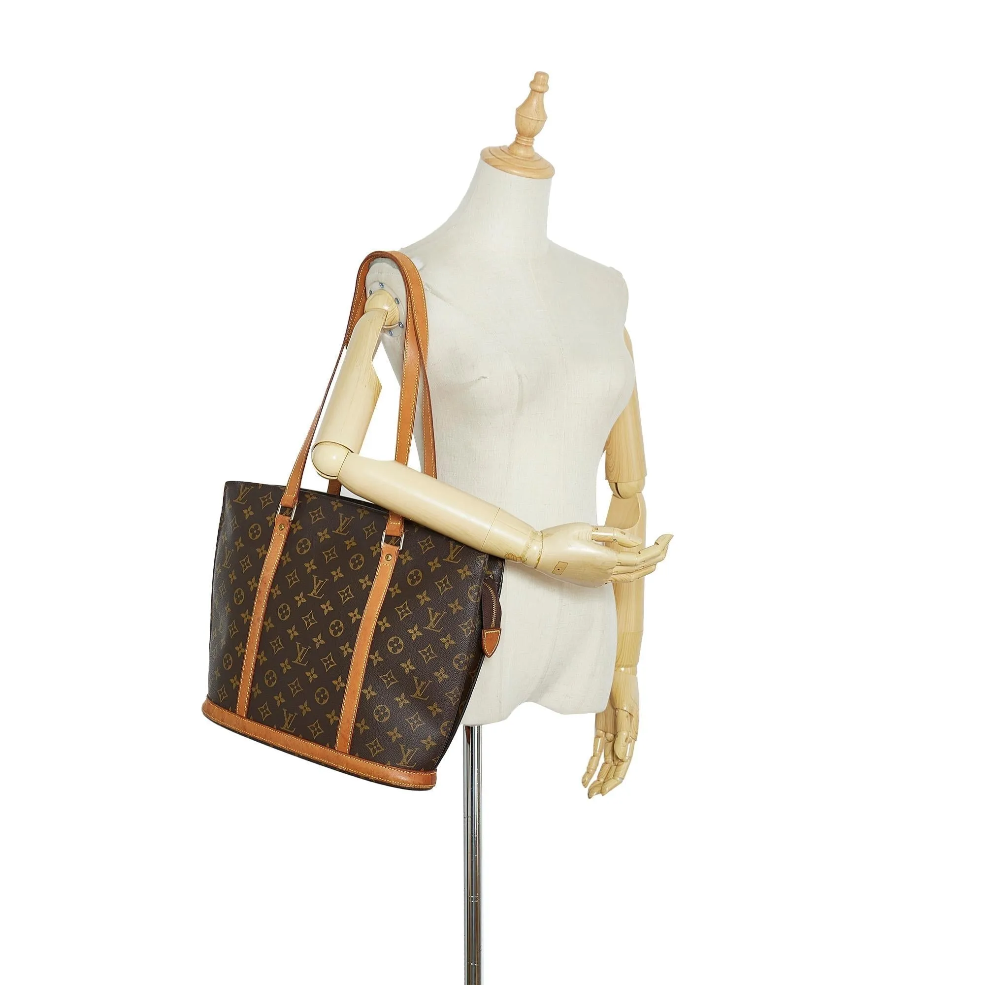 Louis Vuitton Monogram Babylone (SHG-BDKsYm)