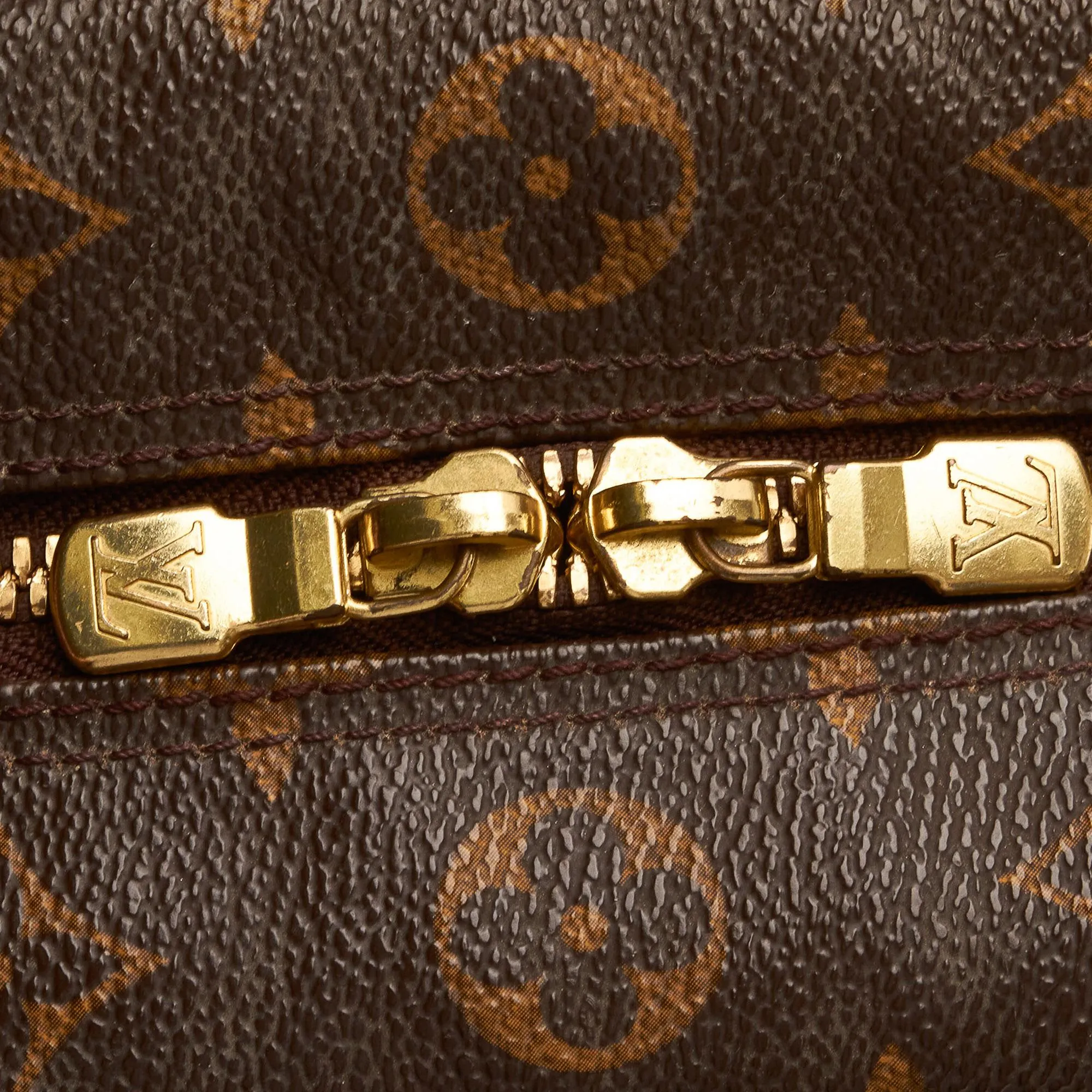 Louis Vuitton Monogram Excentri-Cite (SHG-34106)