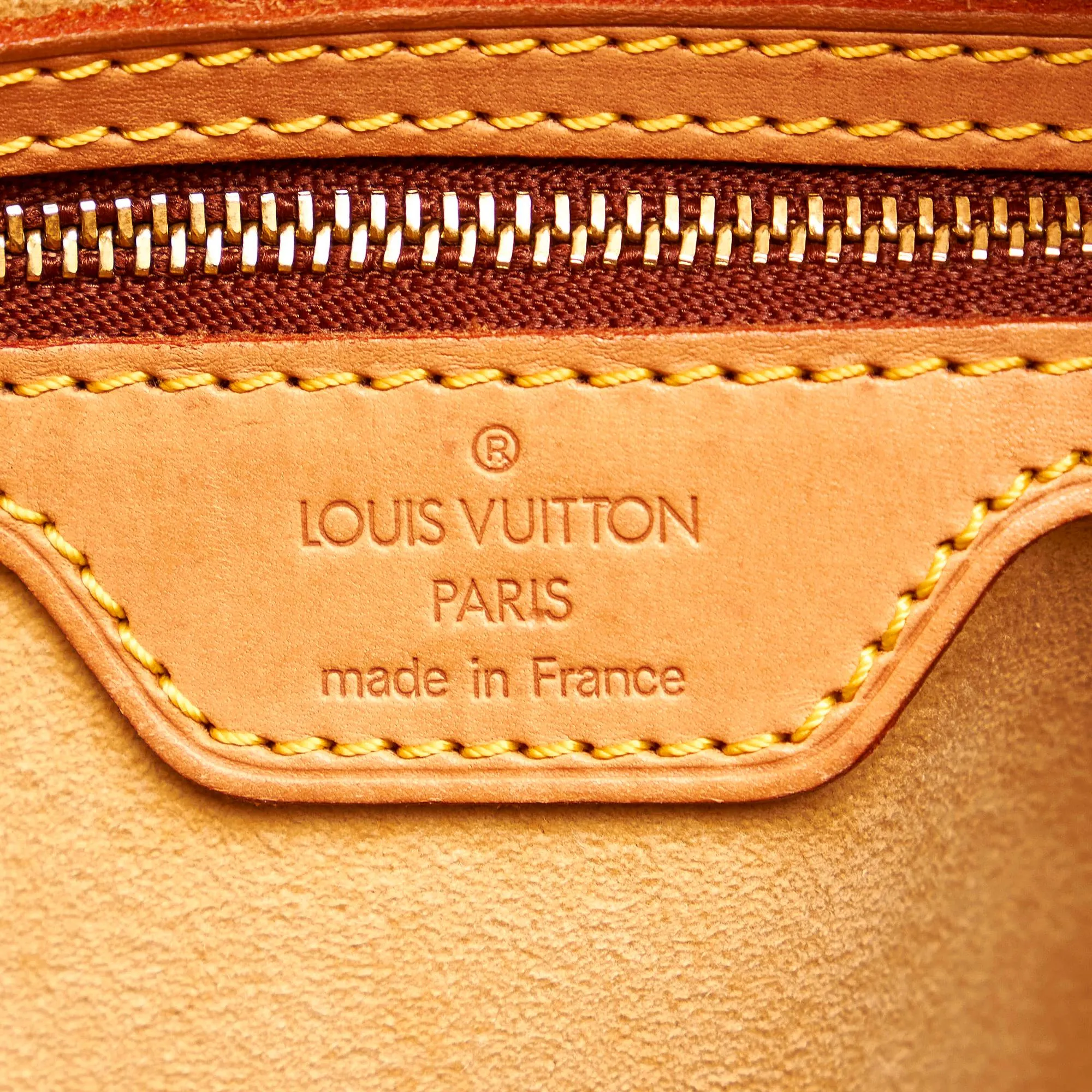 Louis Vuitton Monogram Looping GM (SHG-28149)