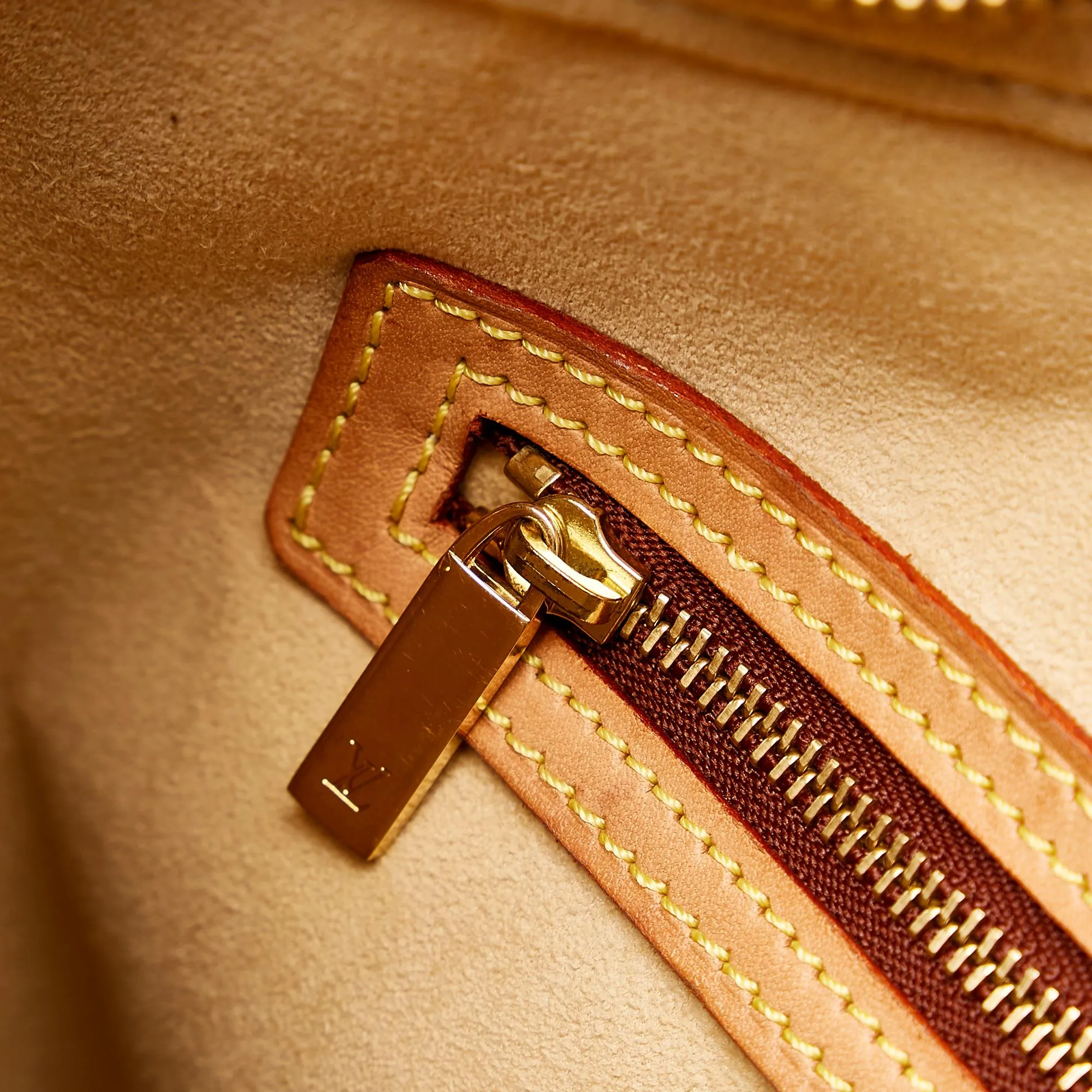 Louis Vuitton Monogram Looping GM (SHG-30346)