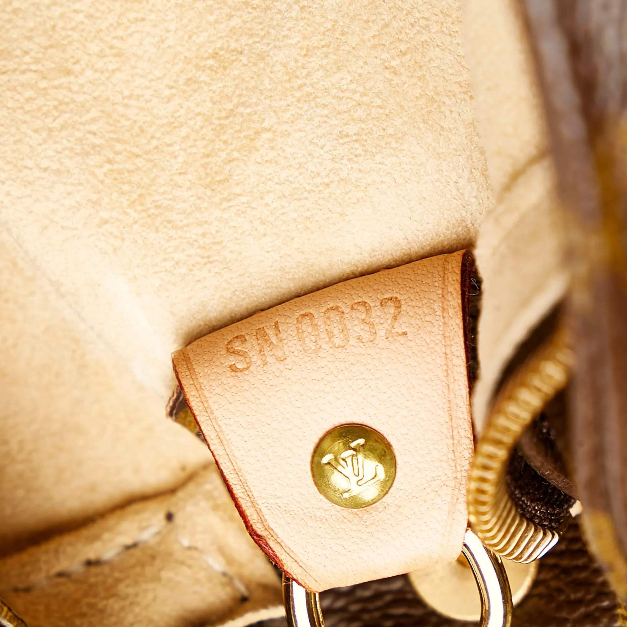Louis Vuitton Monogram Looping GM (SHG-30346)