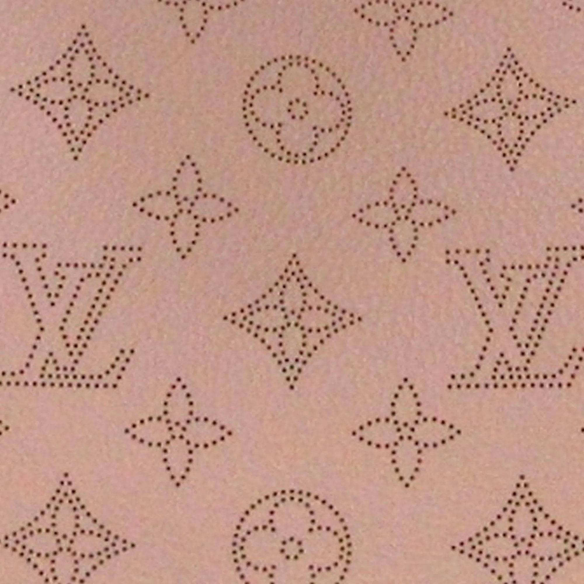 Louis Vuitton Monogram Mahina Hina PM (SHG-L1c1ju)