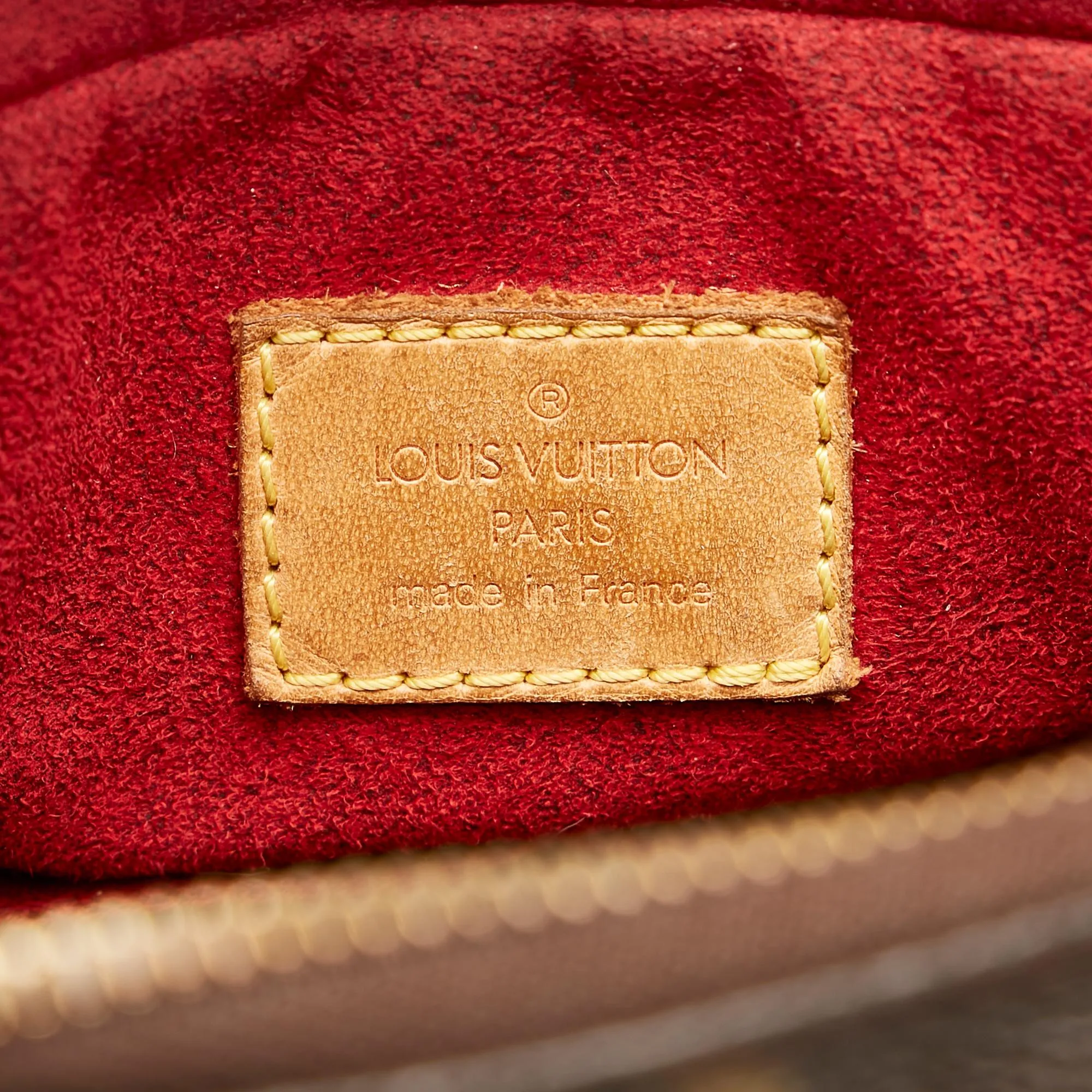 Louis Vuitton Monogram Multipli-Cite (SHG-w1mUZs)