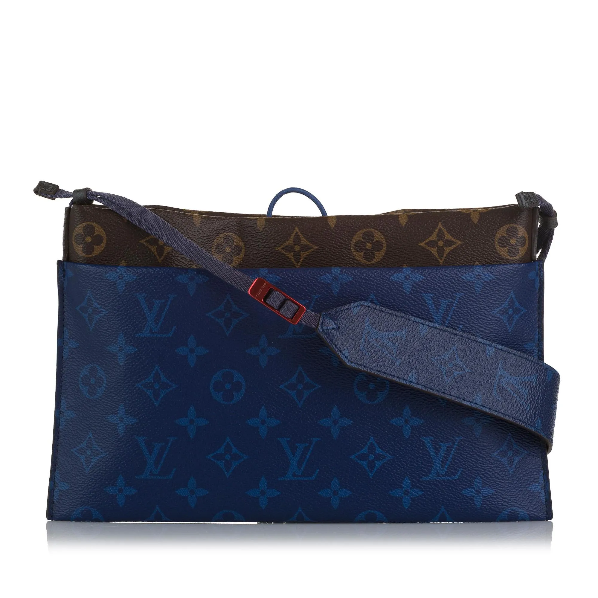 Louis Vuitton Monogram Pacific Outdoor Pouch (SHG-1lMqra)