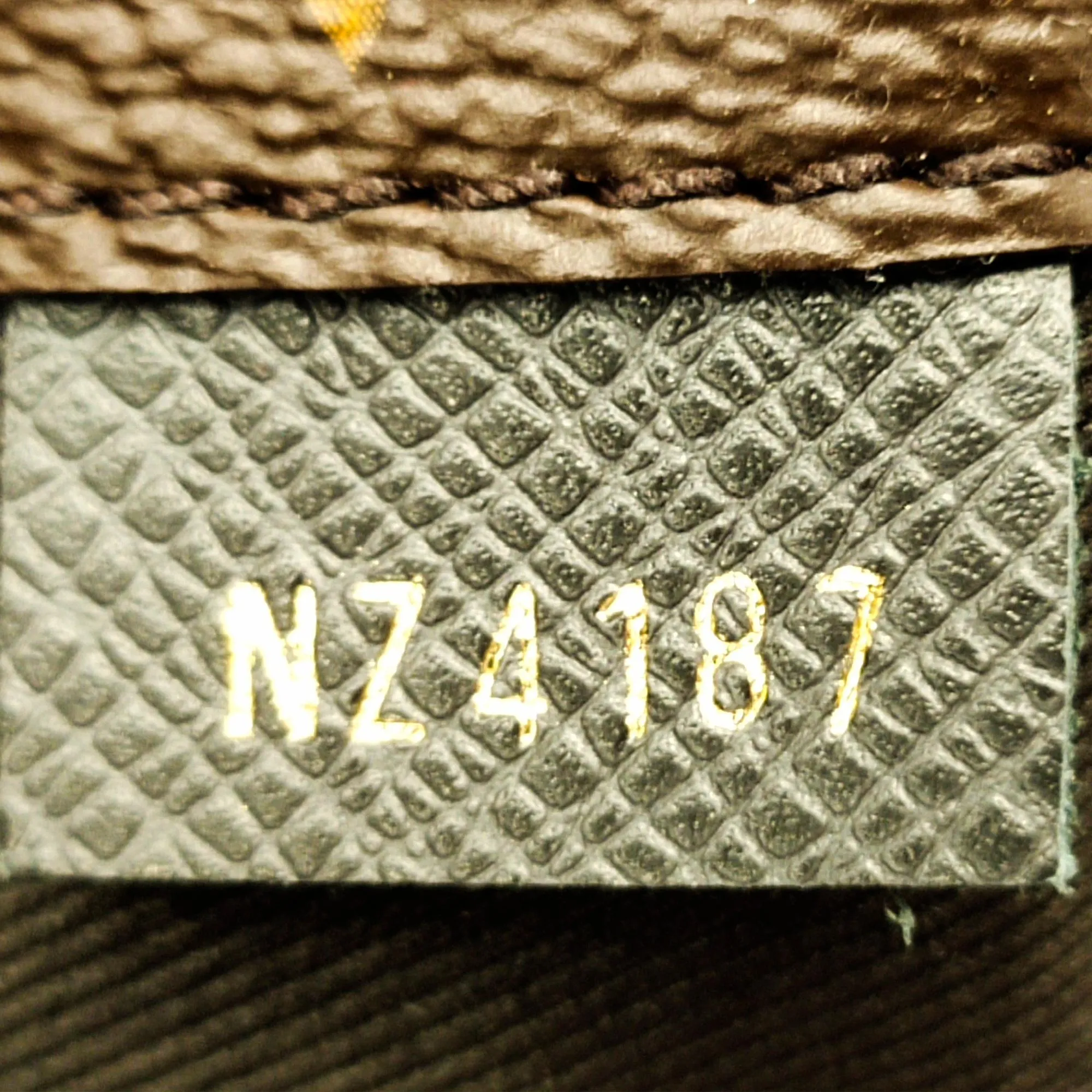 Louis Vuitton Monogram Pacific Outdoor Pouch (SHG-1lMqra)
