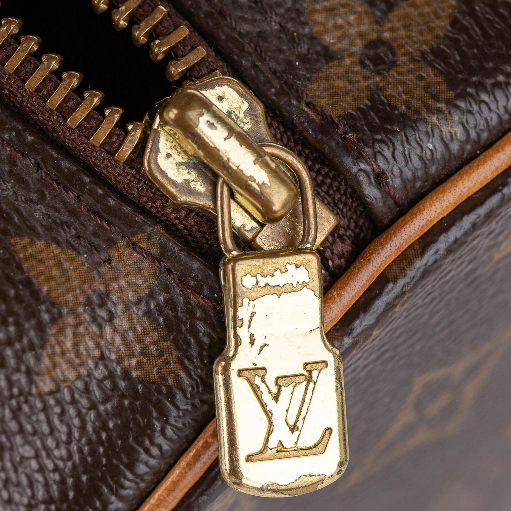 Louis Vuitton Monogram Papillon 30 (SHG-24104)