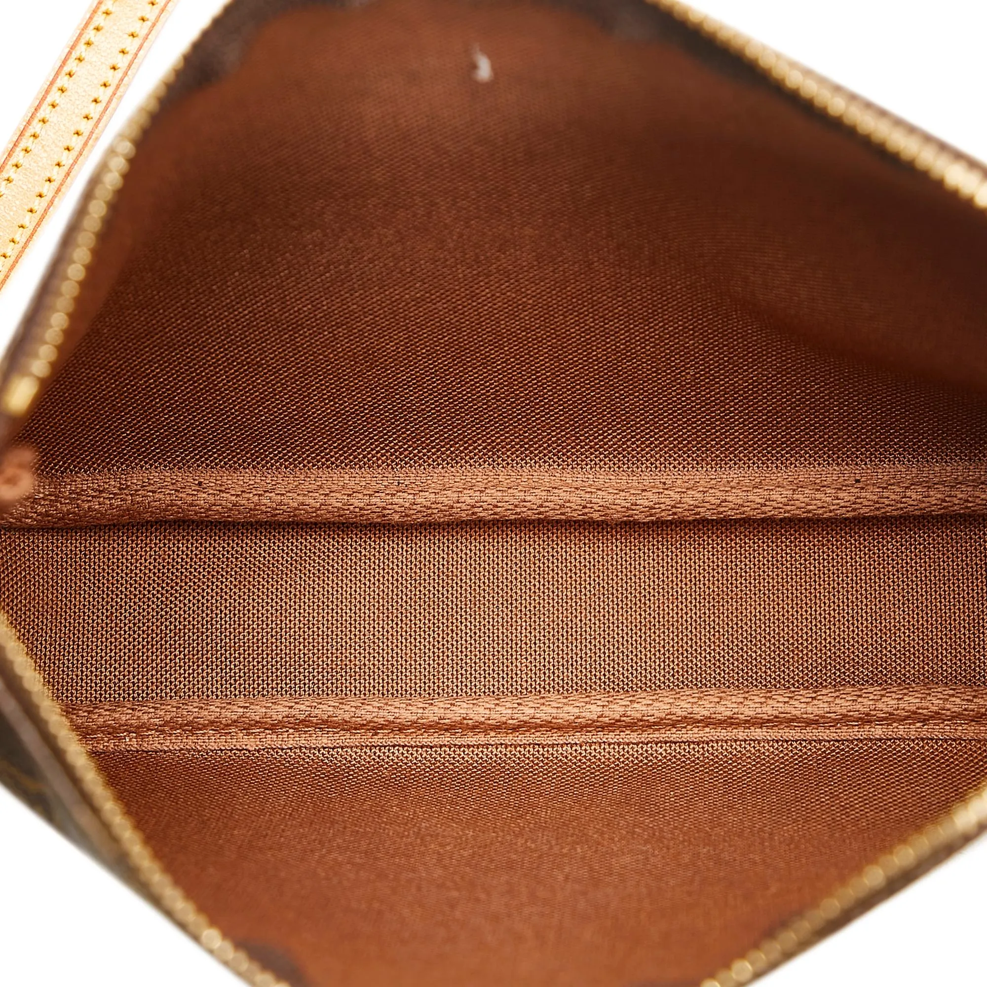 Louis Vuitton Monogram Pochette Accessoires Long Strap (SHG-L6L2rq)