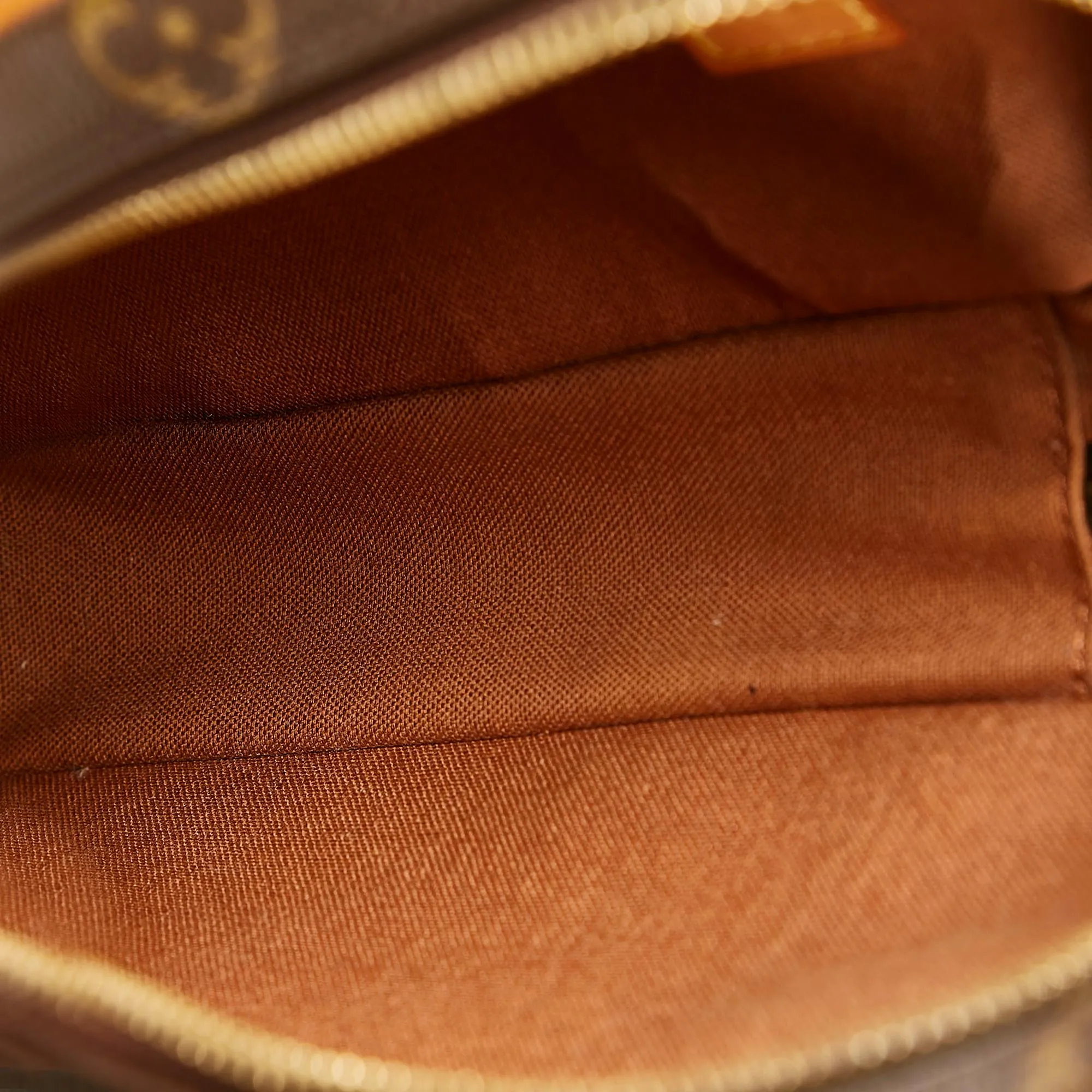 Louis Vuitton Monogram Pochette Gange (SHG-p0K5hB)