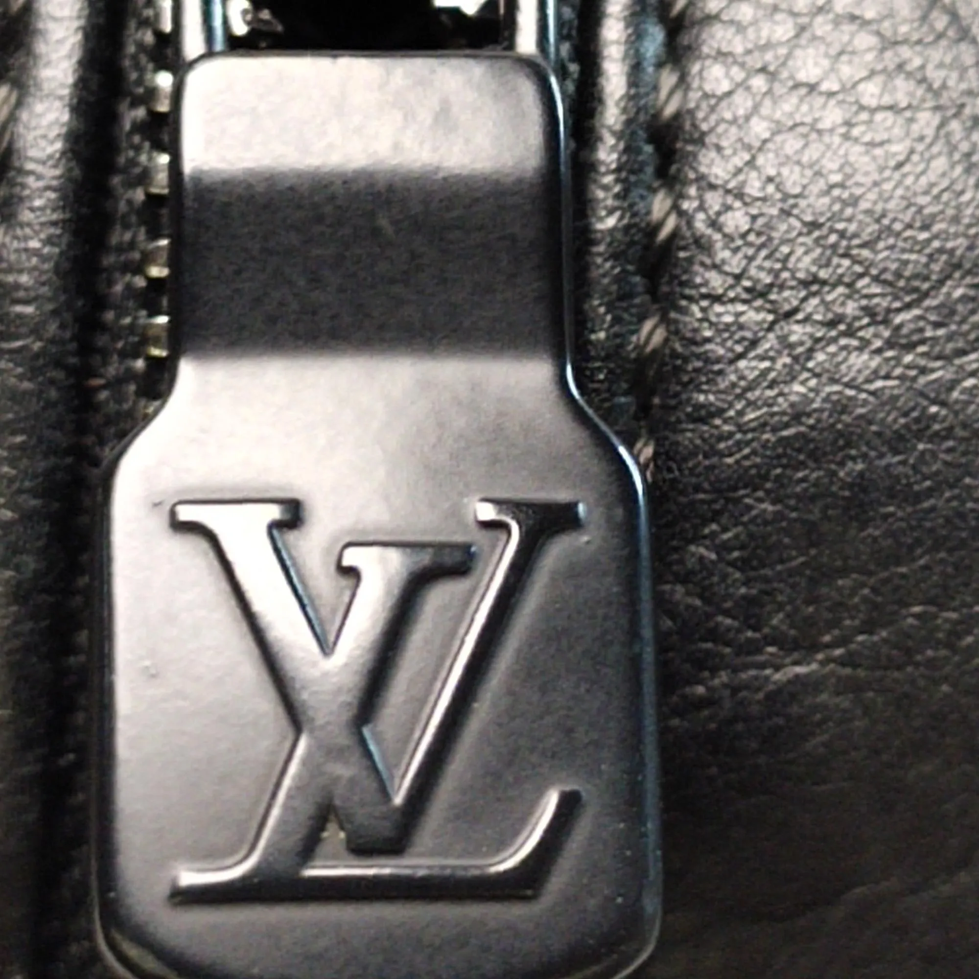 Louis Vuitton Monogram Shadow Danube PM (SHG-37679)