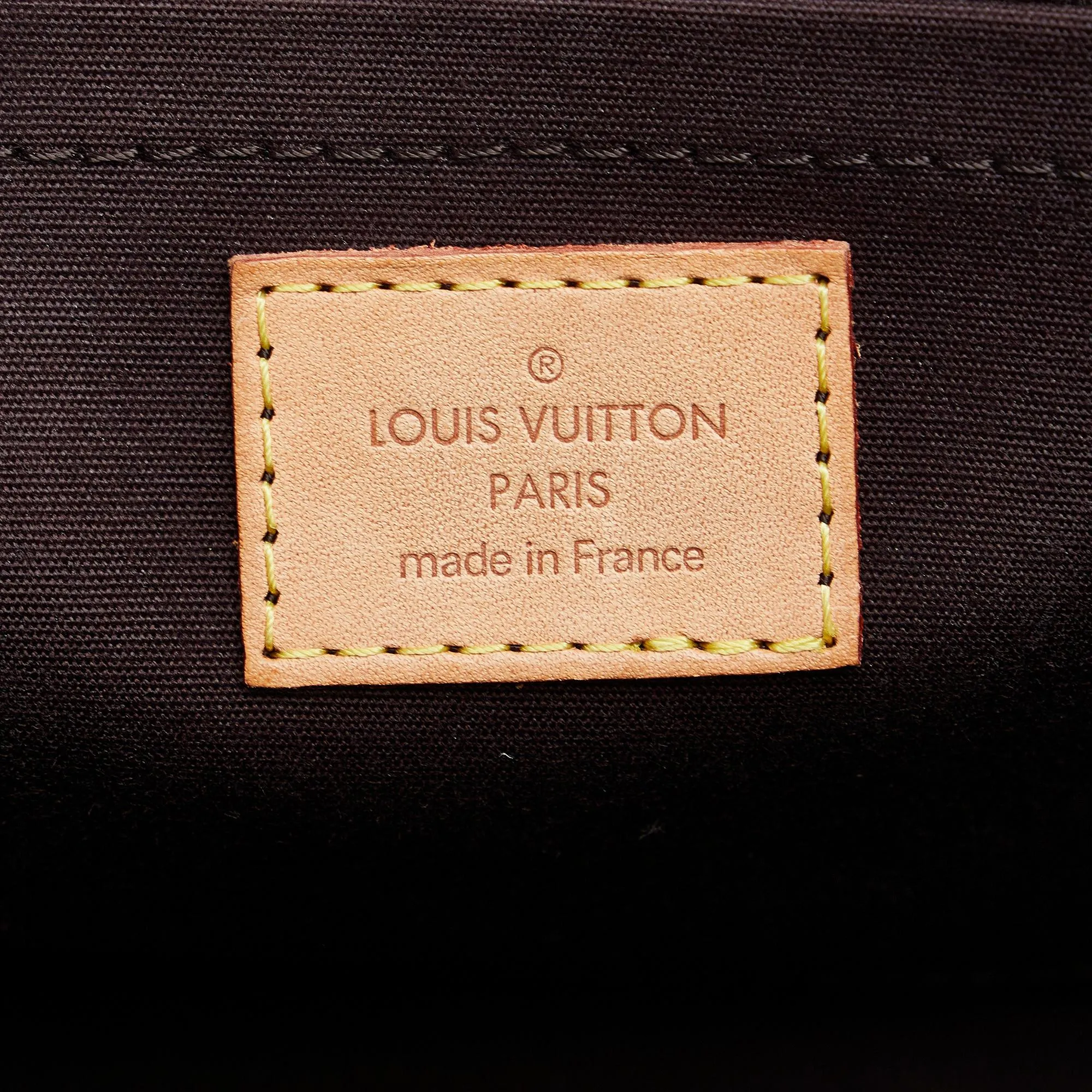 Louis Vuitton Monogram Vernis Rosewood Avenue (SHG-iahABX)