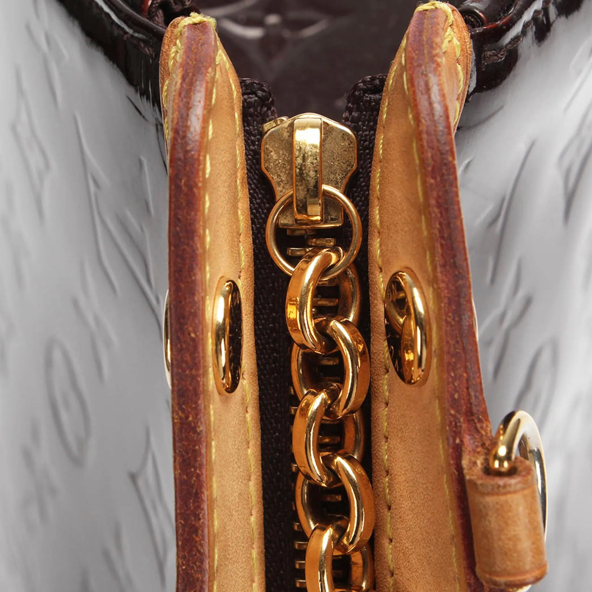 Louis Vuitton Vernis Brea MM (SHG-x4OvqC)