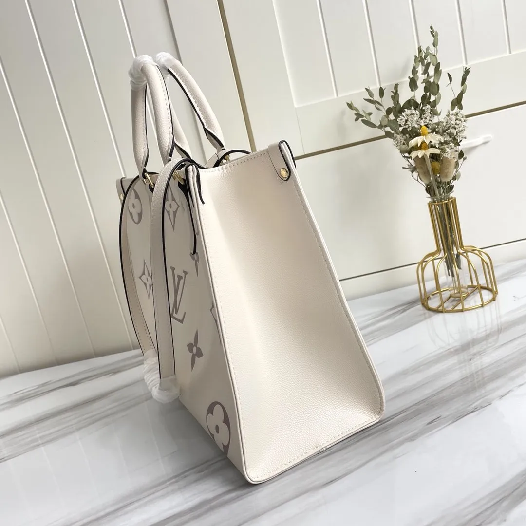Luxury Totes - LOV - 6037