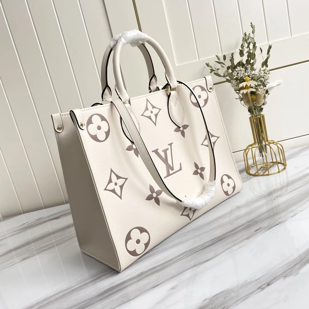Luxury Totes - LOV - 6037
