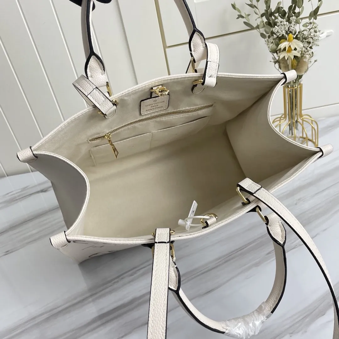 Luxury Totes - LOV - 6037