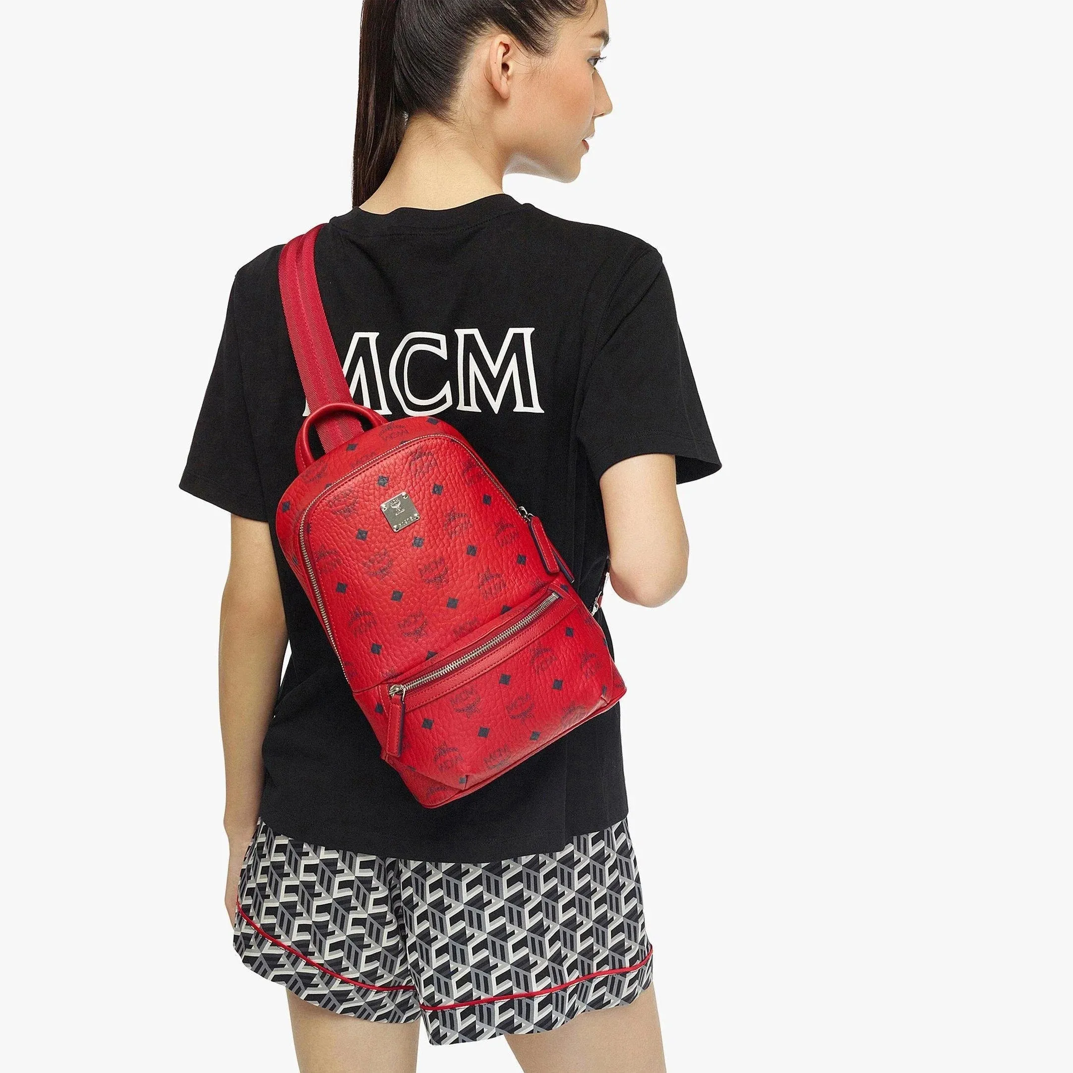 MCM Klassik Sling Bag in Visetos