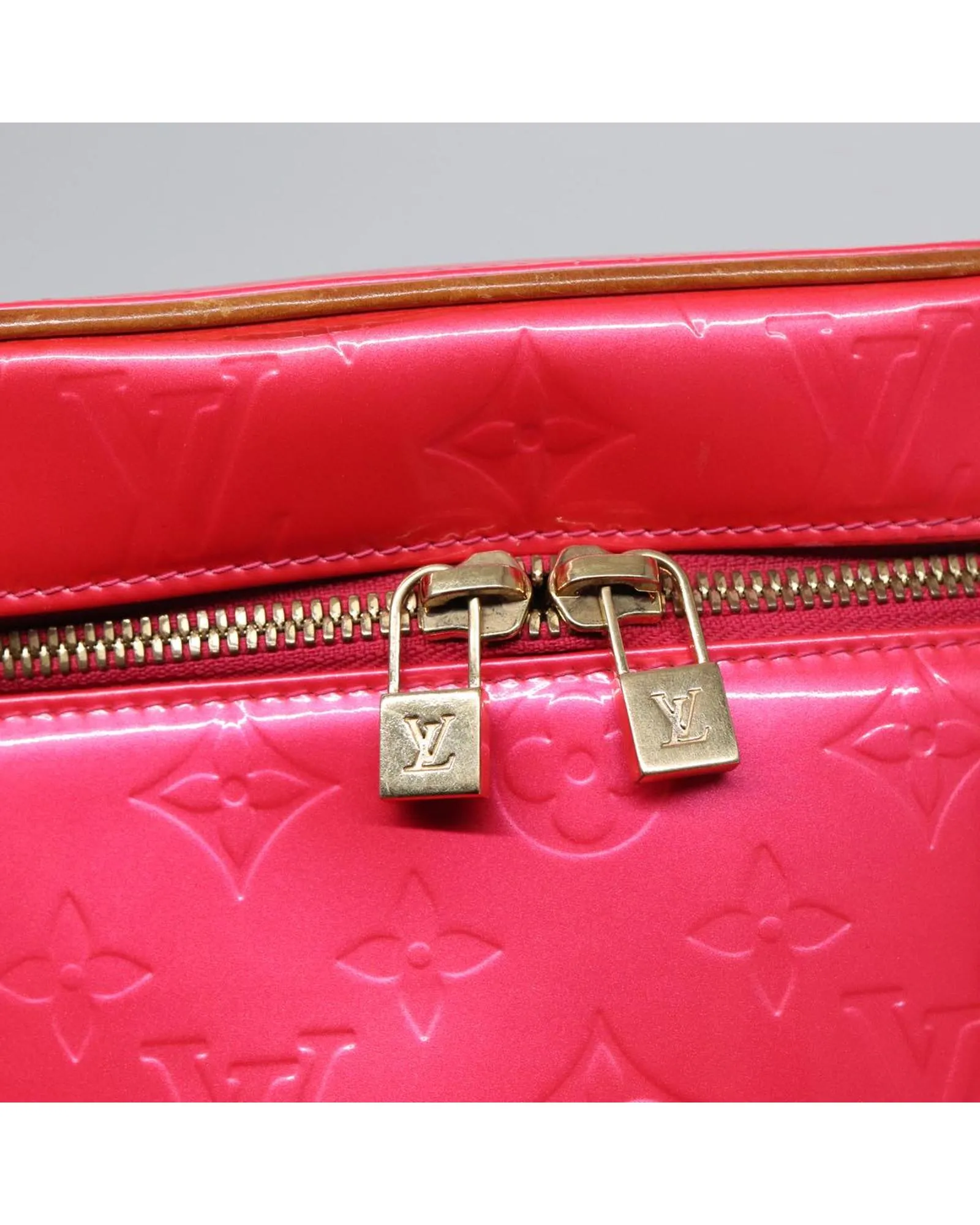 Monogram Vernis Sullivan Vertical Bag